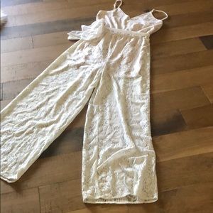 Flying tomato pant romper